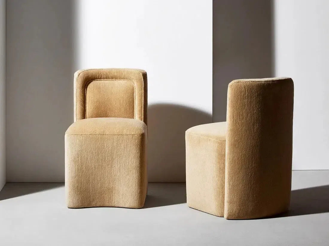 Pia Chair