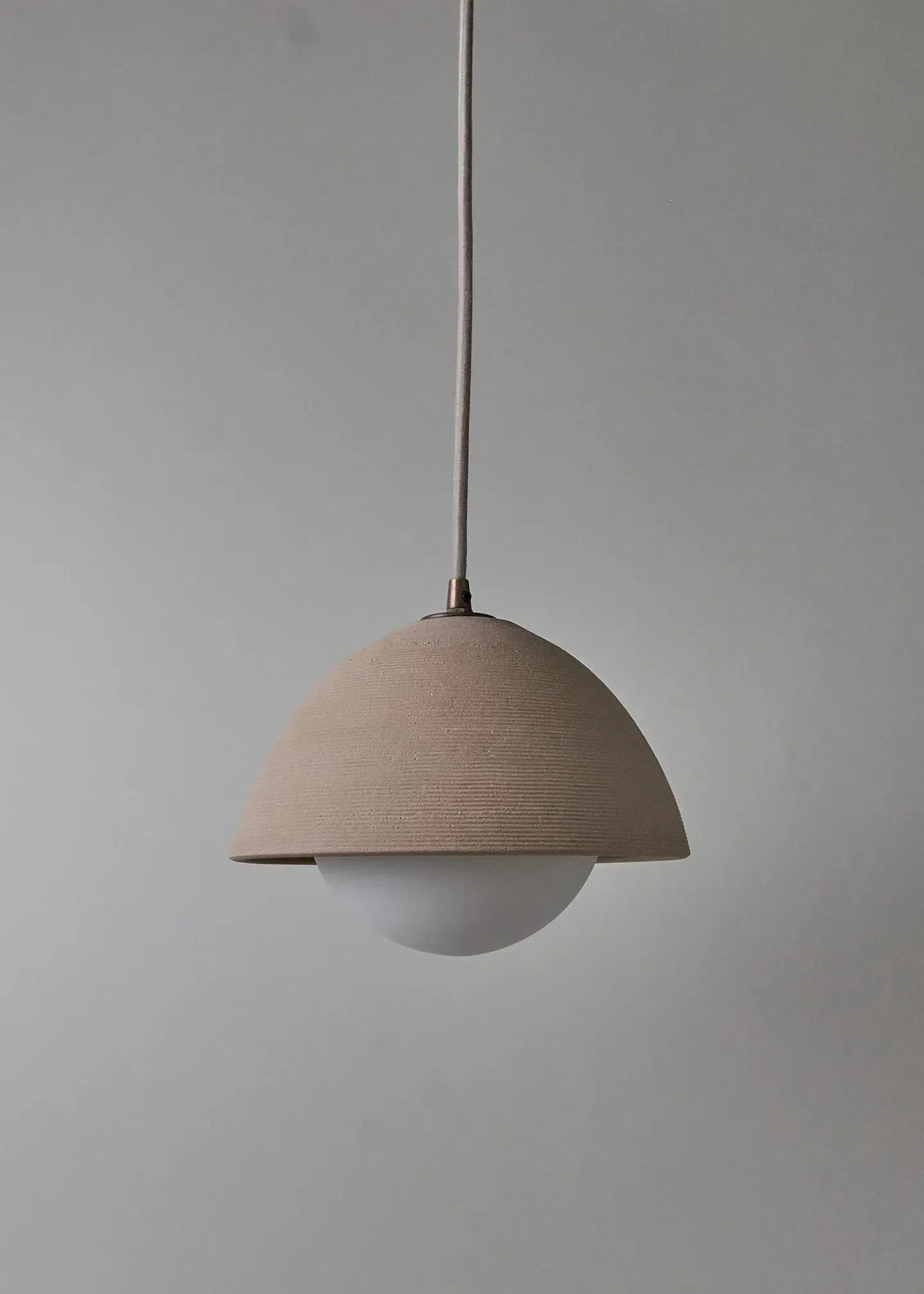Small Dome Pendant Lamp in Combed Sand